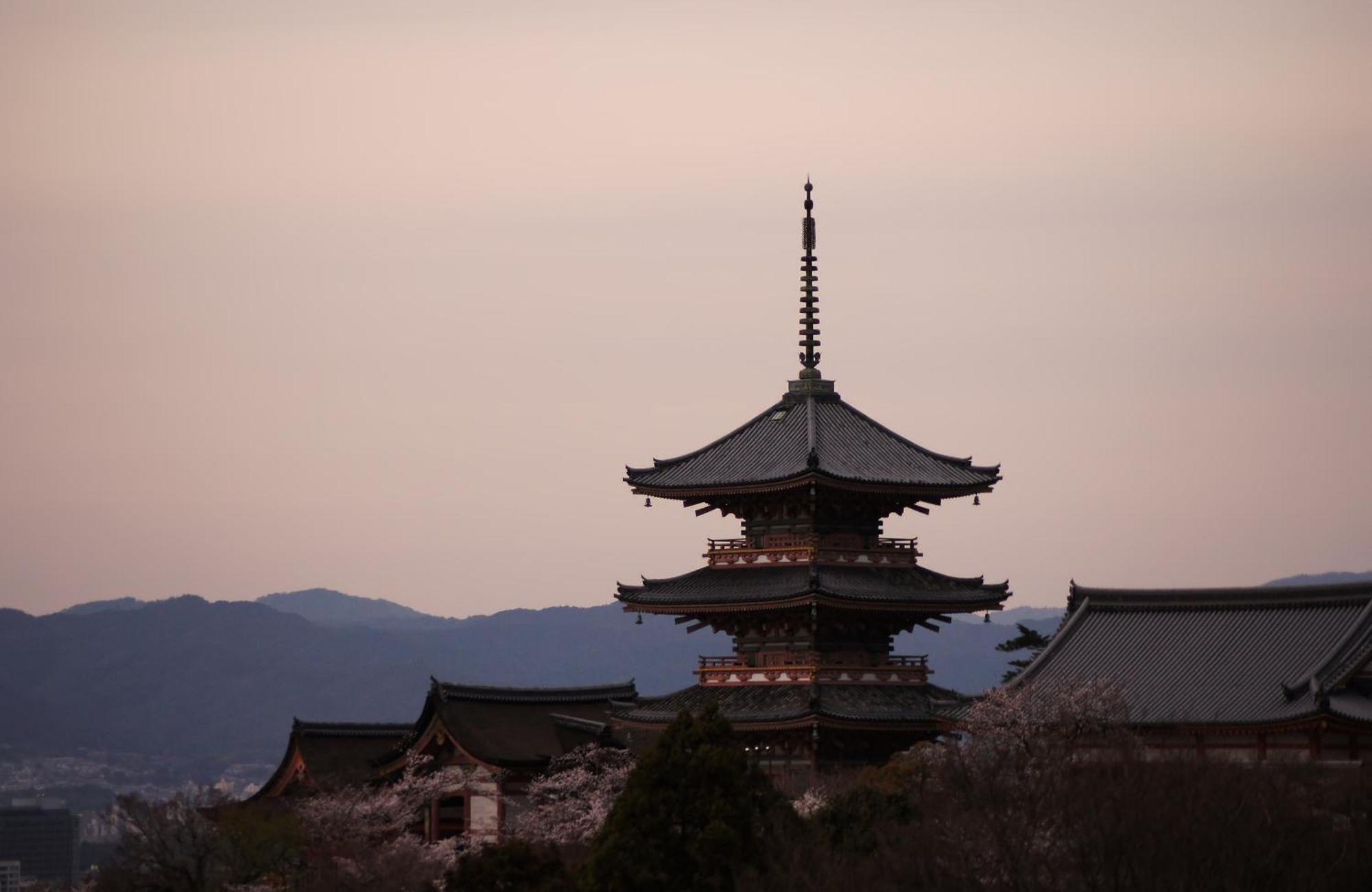 Tokyu Stay Kyoto Sanjo-Karasuma Zewnętrze zdjęcie